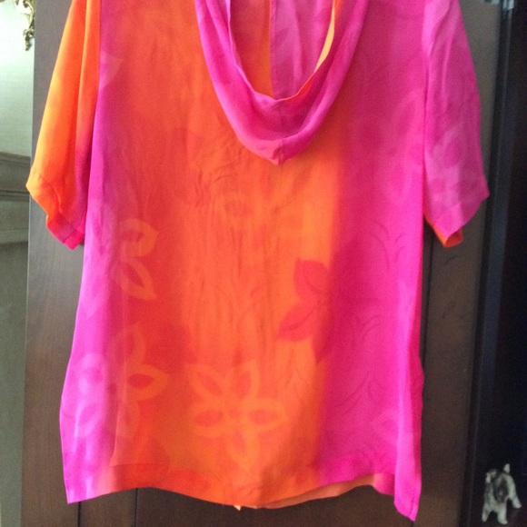 Top Aliki Amani - Picture 2 of 5